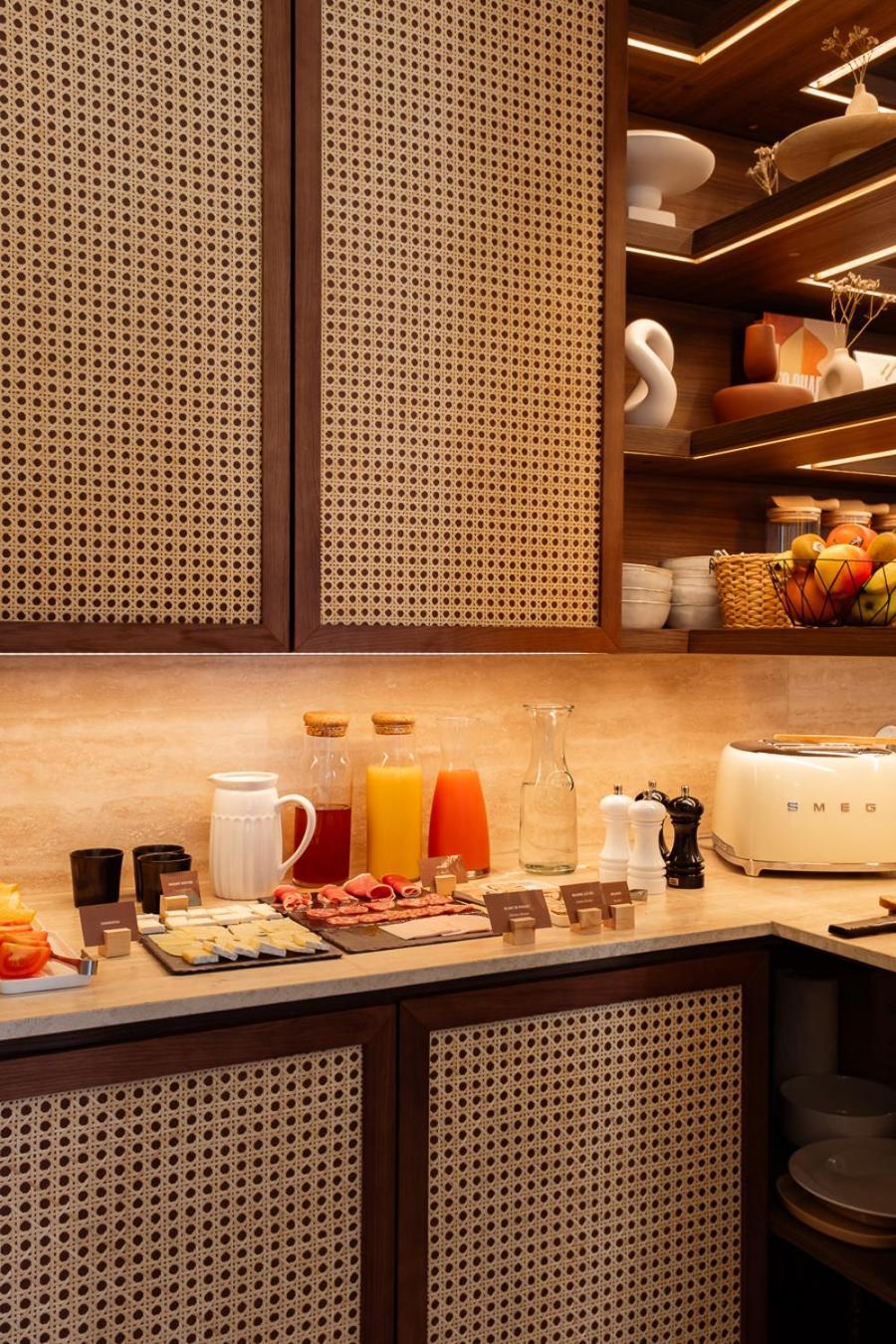 Hotel Basss Париж Экстерьер фото